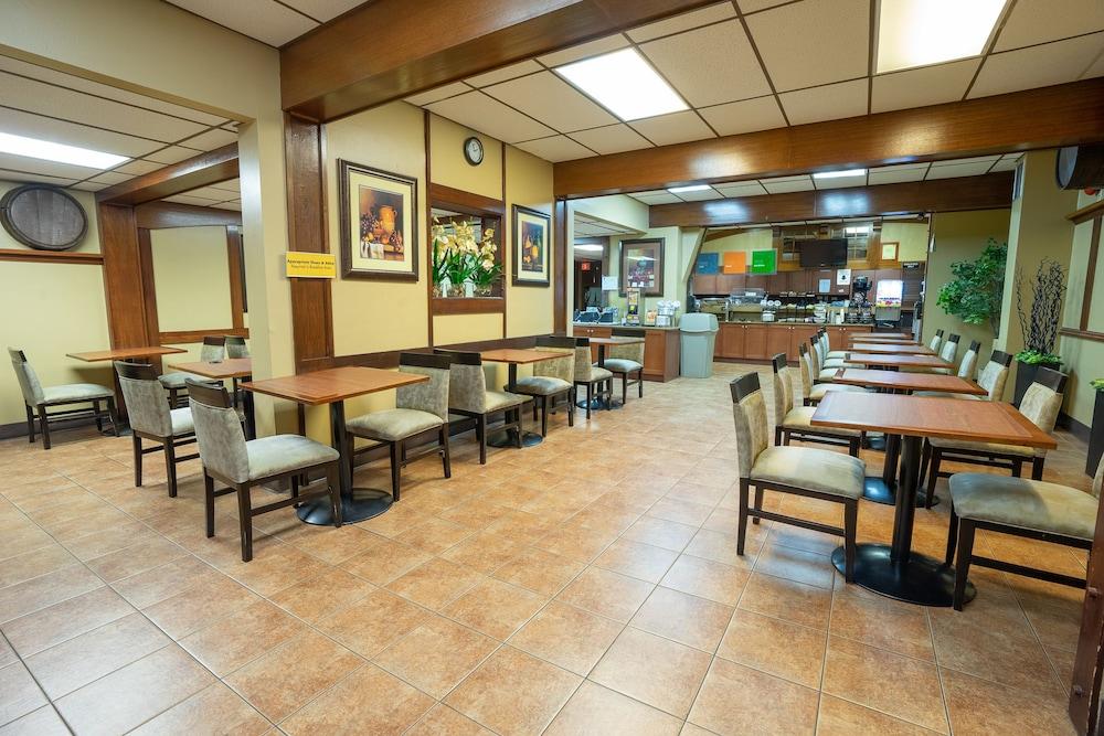 Comfort Inn & Suites Edmonton Kültér fotó